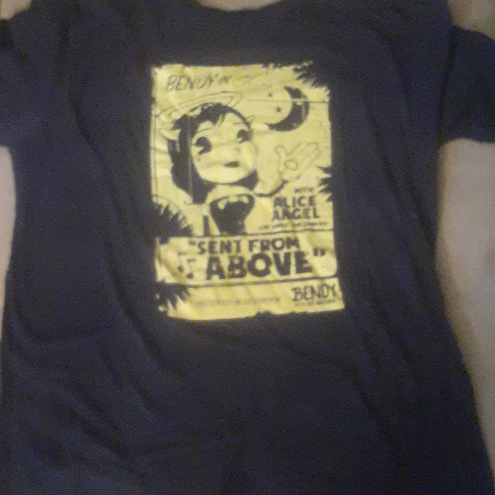 T shirt
